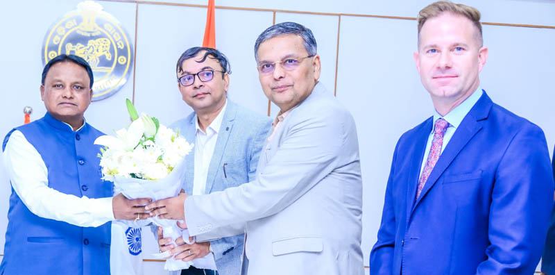 ମୋହନଙ୍କୁ ଭେଟିଲେ ମିୟୋ କ୍ଲିନିକର ପ୍ରତିନିଧି