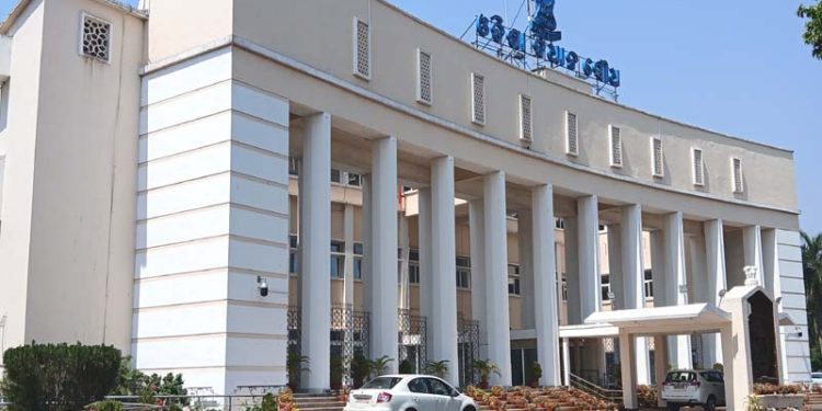 ବିଧାନସଭା ଚଳାଇ ନ ଦେବାକୁ ଦିଲ୍ଲୀରୁ କଂଗ୍ରେସର ନିର୍ଦ୍ଦେଶ ଆସିଛି : ଆଇନମନ୍ତ୍ରୀ