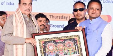 ଚାରି ହଜାର ୧୭୩ କୋଟି ଟଙ୍କା ବ୍ୟୟରେ ପ୍ରାୟ ୧୫୪ କିଲୋମିଟର ଦୀର୍ଘ ୧୯ଟି ସଡ଼କ ପ୍ରକଳ୍ପର ଶୁଭାରମ୍ଭ କଲେ ଗଡ଼କରୀ