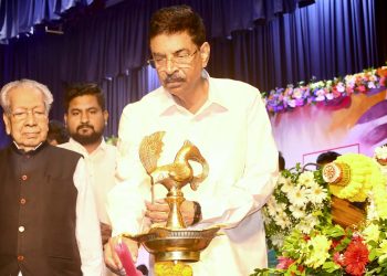 ‘ଏ ମାଟିର ଡାକ’ ପୁସ୍ତକର ଇଂରାଜୀ ଅନୁବାଦ ‘ଦି କଲ୍ ଅଫ୍ ଦି ମଦରଲାଣ୍ଡ’ ଲୋକାର୍ପିତ