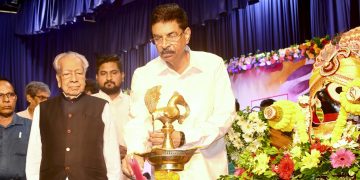 ‘ଏ ମାଟିର ଡାକ’ ପୁସ୍ତକର ଇଂରାଜୀ ଅନୁବାଦ ‘ଦି କଲ୍ ଅଫ୍ ଦି ମଦରଲାଣ୍ଡ’ ଲୋକାର୍ପିତ